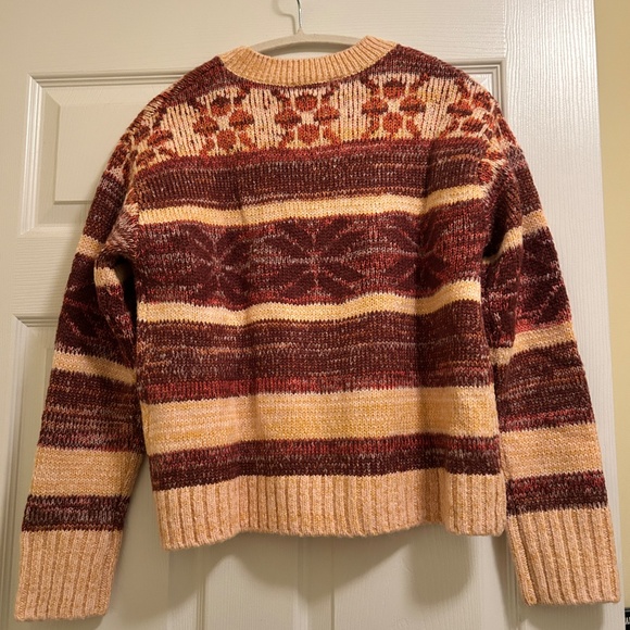 Market & Spruce Aly Crewneck Cropped Sweater - Picture 2 of 4